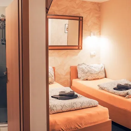 Guest house V Mastali 3*
