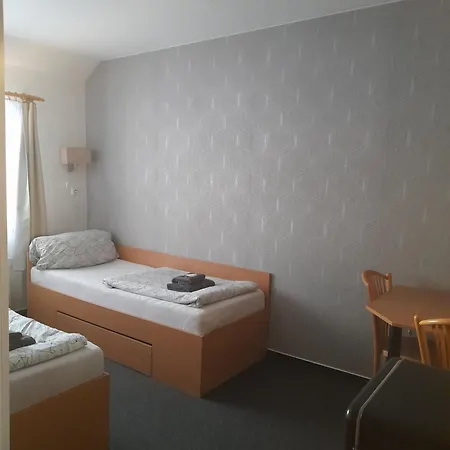 V Mastali Vendégház 3*